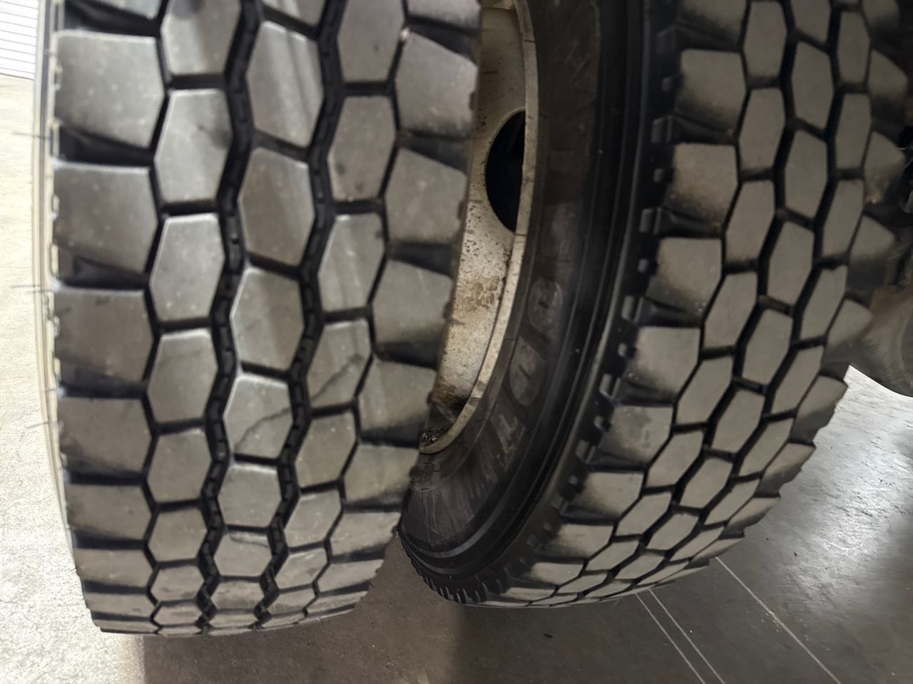 Chevrolet Silverado Medium Duty  2023