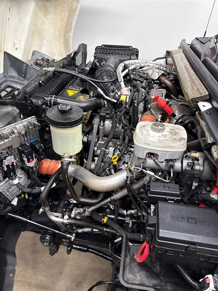 Chevrolet Silverado Medium Duty  2023