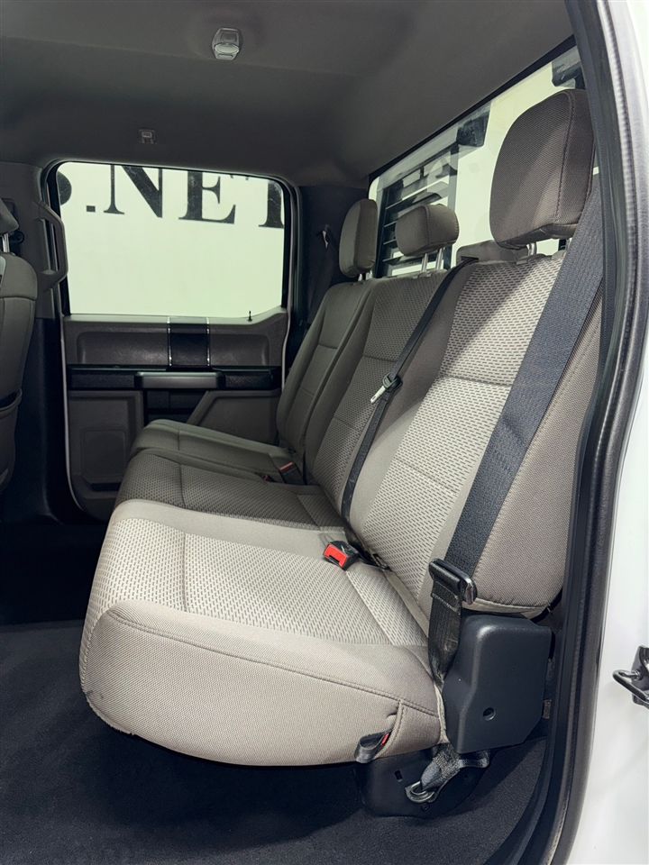 Ford F-350 SD XLT Crew Cab Long Bed DRW 4WD 2022