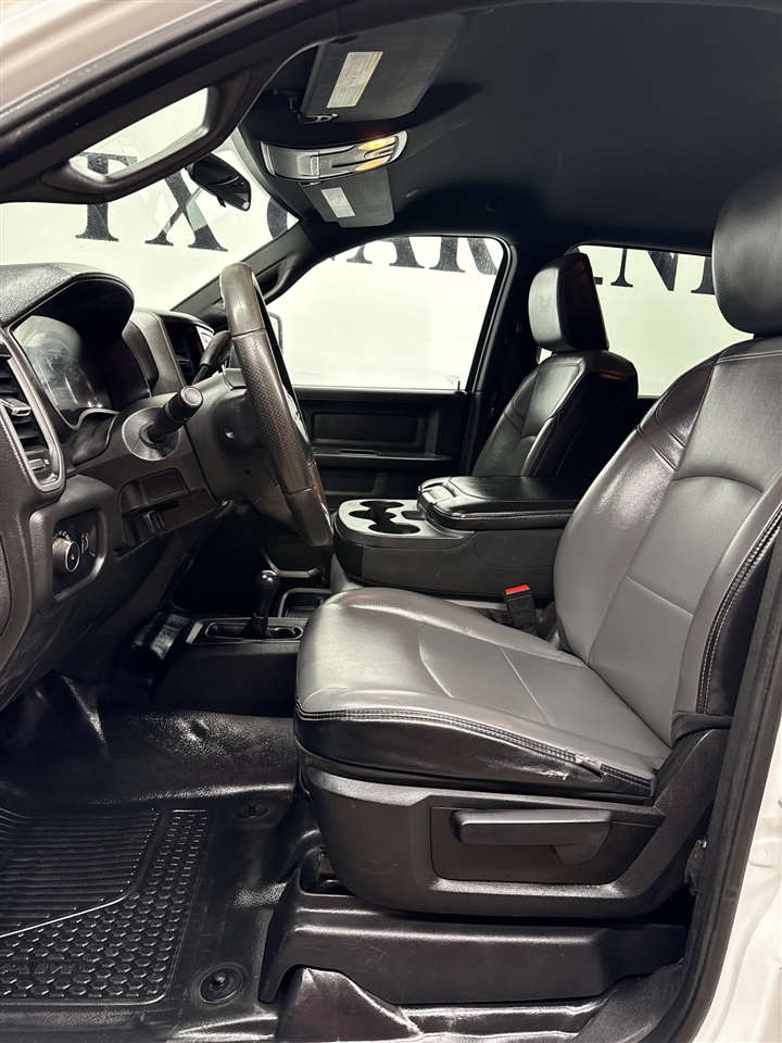 RAM 2500 Tradesman Crew Cab LWB 4WD 2024