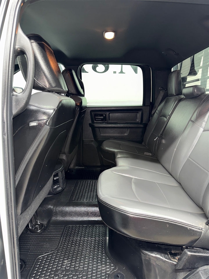 RAM 2500 Tradesman Crew Cab LWB 4WD 2024