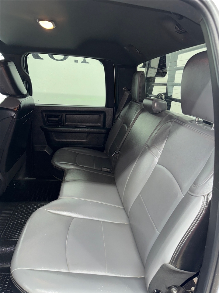 RAM 2500 Tradesman Crew Cab LWB 4WD 2024