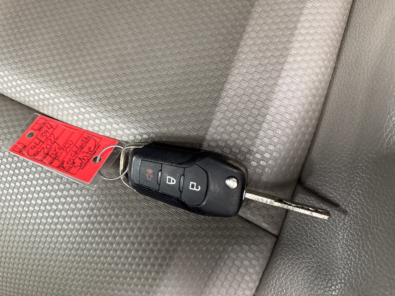 Ford F-350 SD XL 2WD DRW 2022