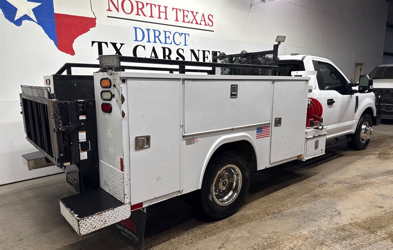 Ford F-350 SD XL 2WD DRW 2022