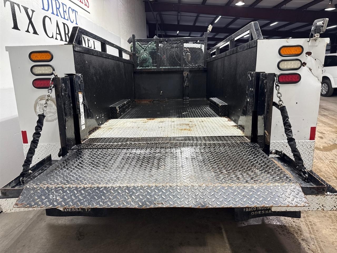 Ford F-350 SD XL 2WD DRW 2022