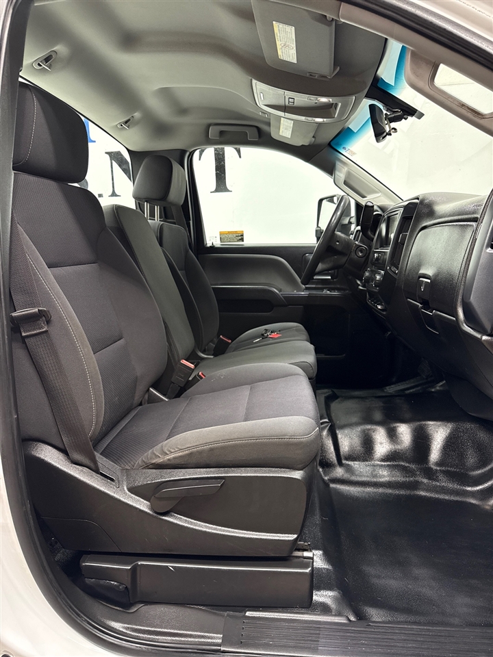 Chevrolet Silverado Medium Duty  2019