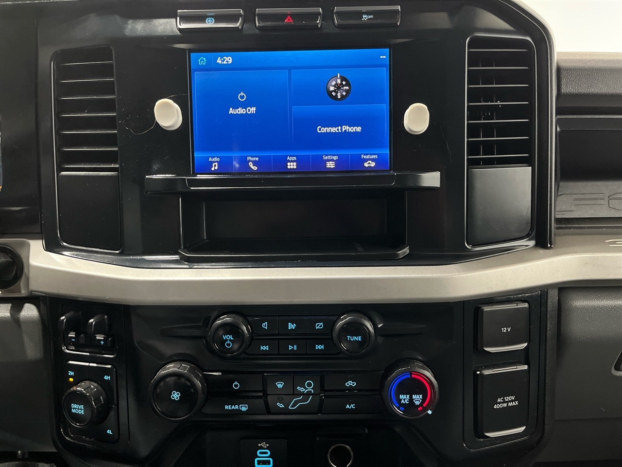 Ford F-550 Crew Cab DRW 4WD 2024