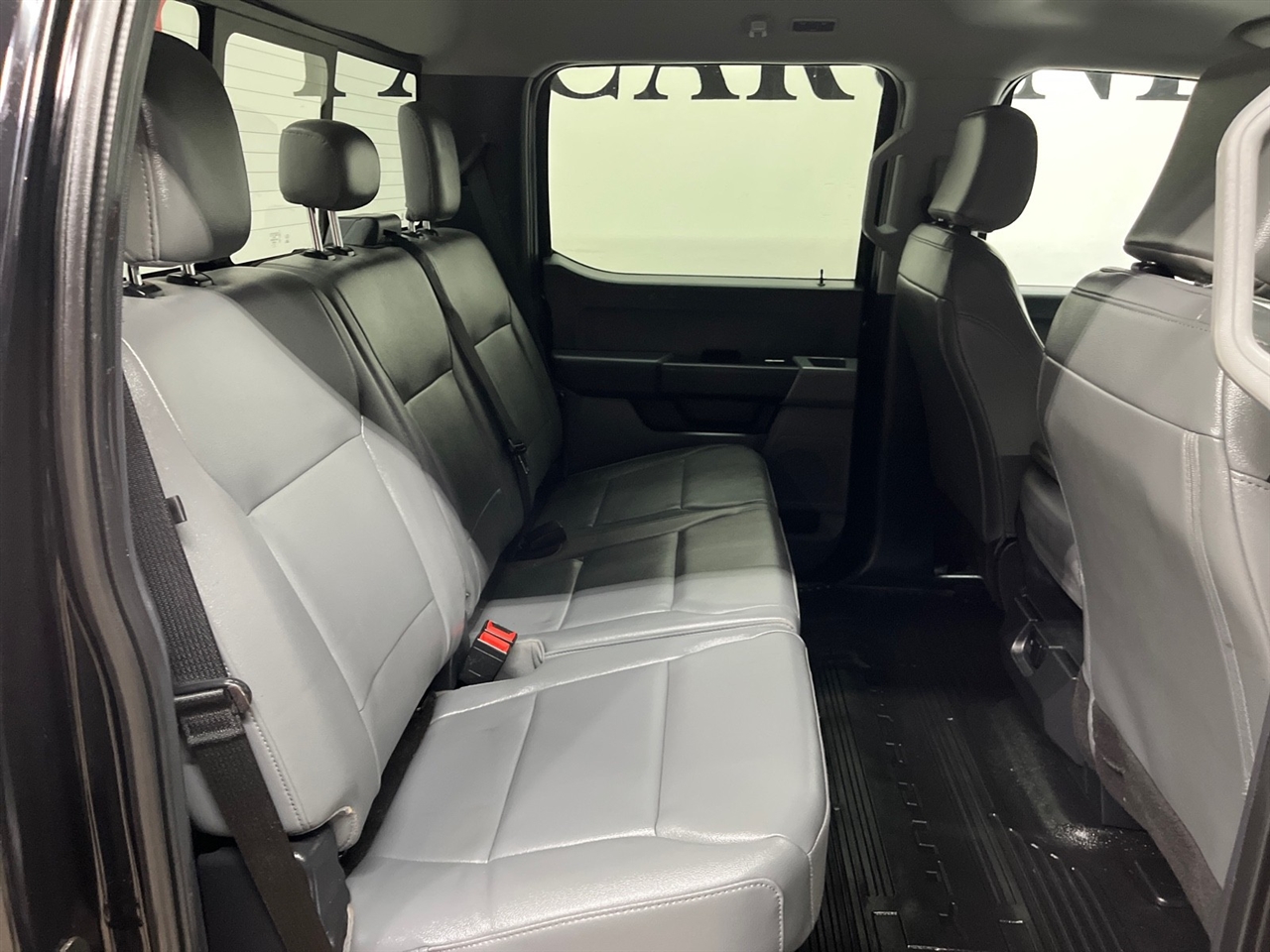 Ford F-550 Crew Cab DRW 4WD 2024