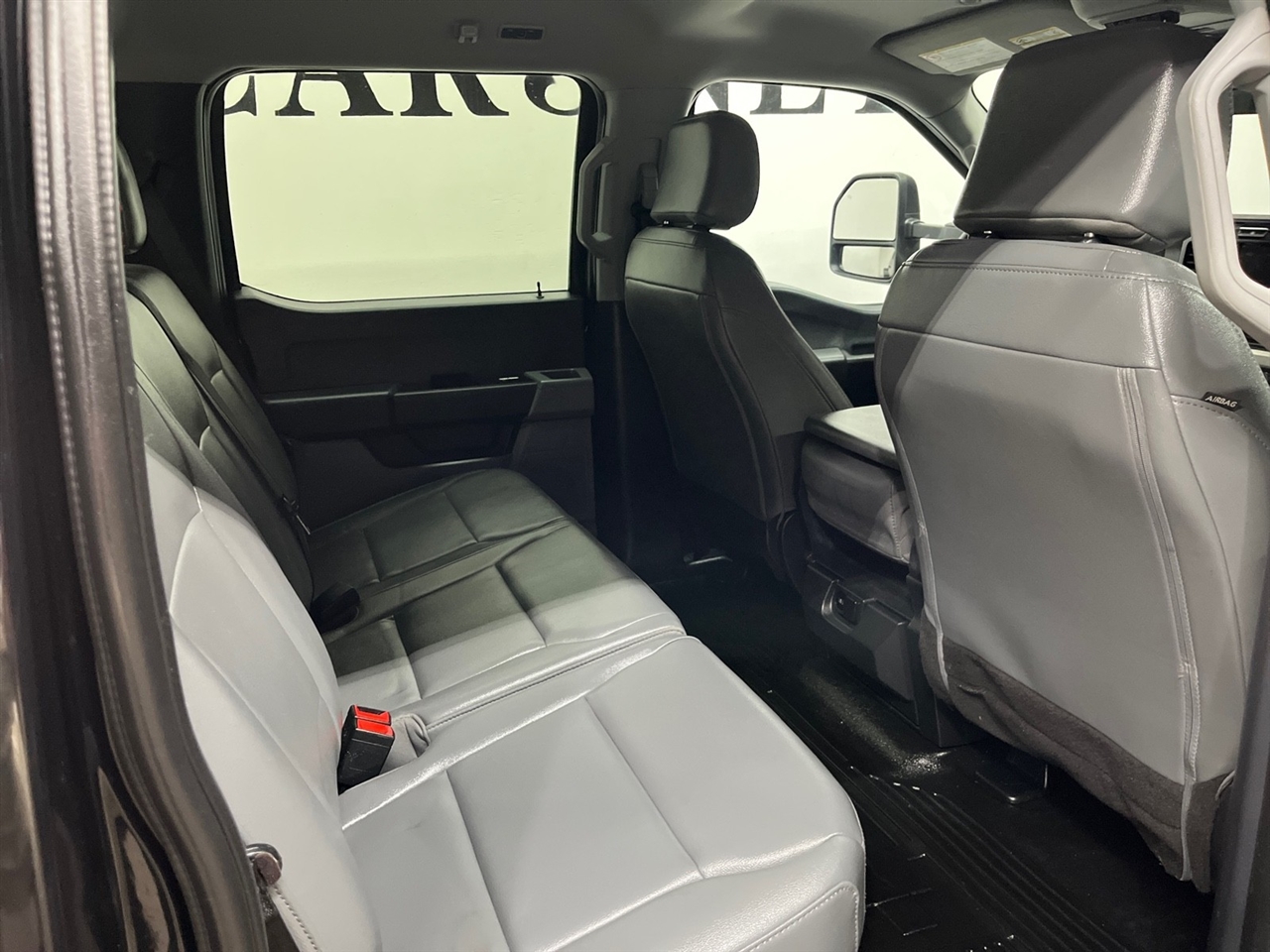 Ford F-550 Crew Cab DRW 4WD 2024