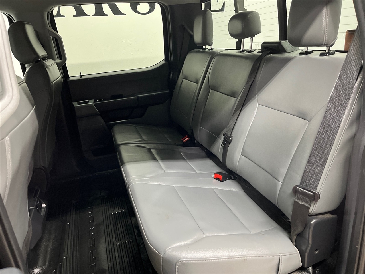 Ford F-550 Crew Cab DRW 4WD 2024