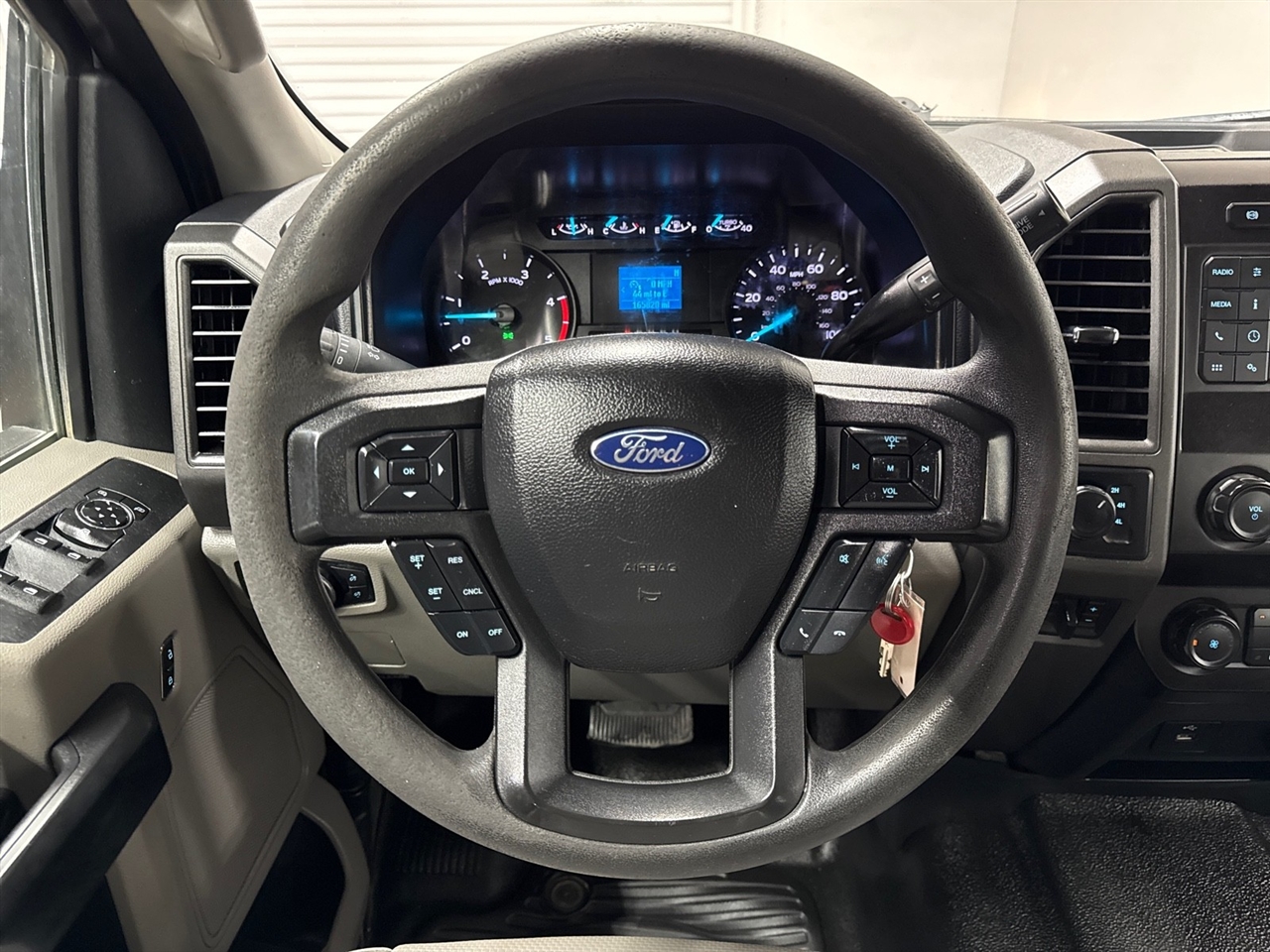 Ford F-250 SD XL Crew Cab Long Bed 4WD 2020