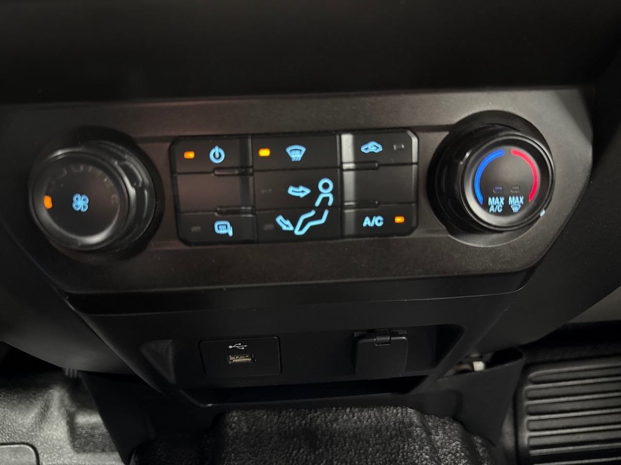 Ford F-250 SD XL Crew Cab Long Bed 4WD 2020