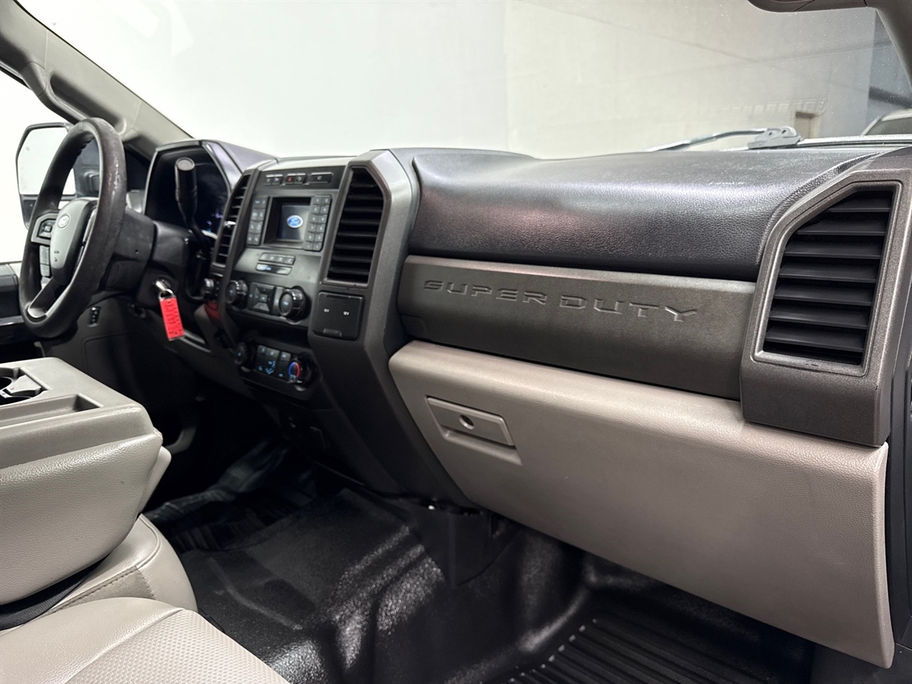 Ford F-250 SD XL Crew Cab Long Bed 4WD 2020