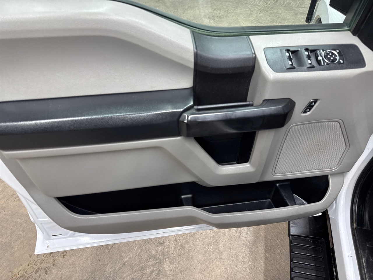 Ford F-250 SD XL Crew Cab Long Bed 4WD 2020