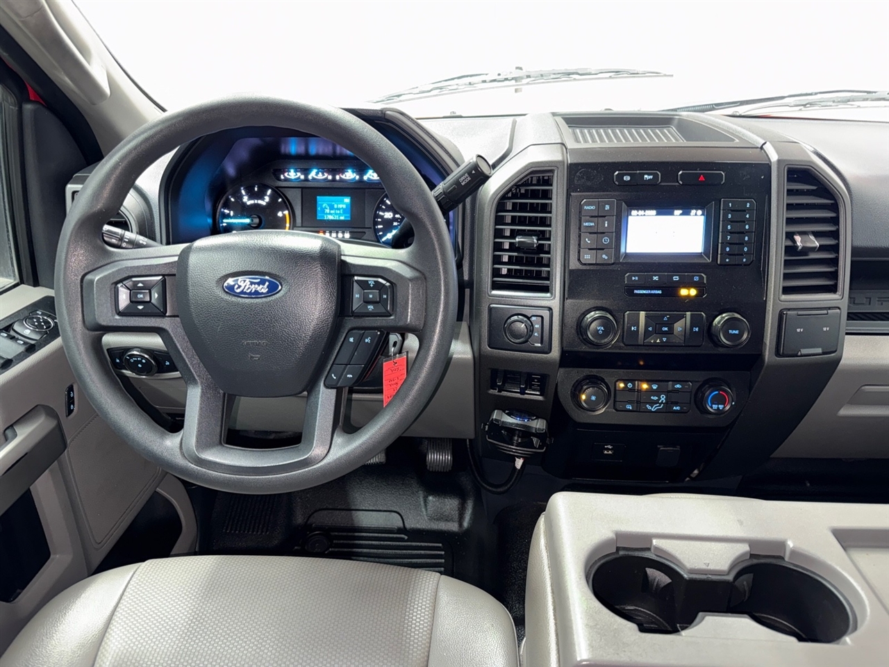 Ford F-550 Crew Cab DRW 4WD 2022