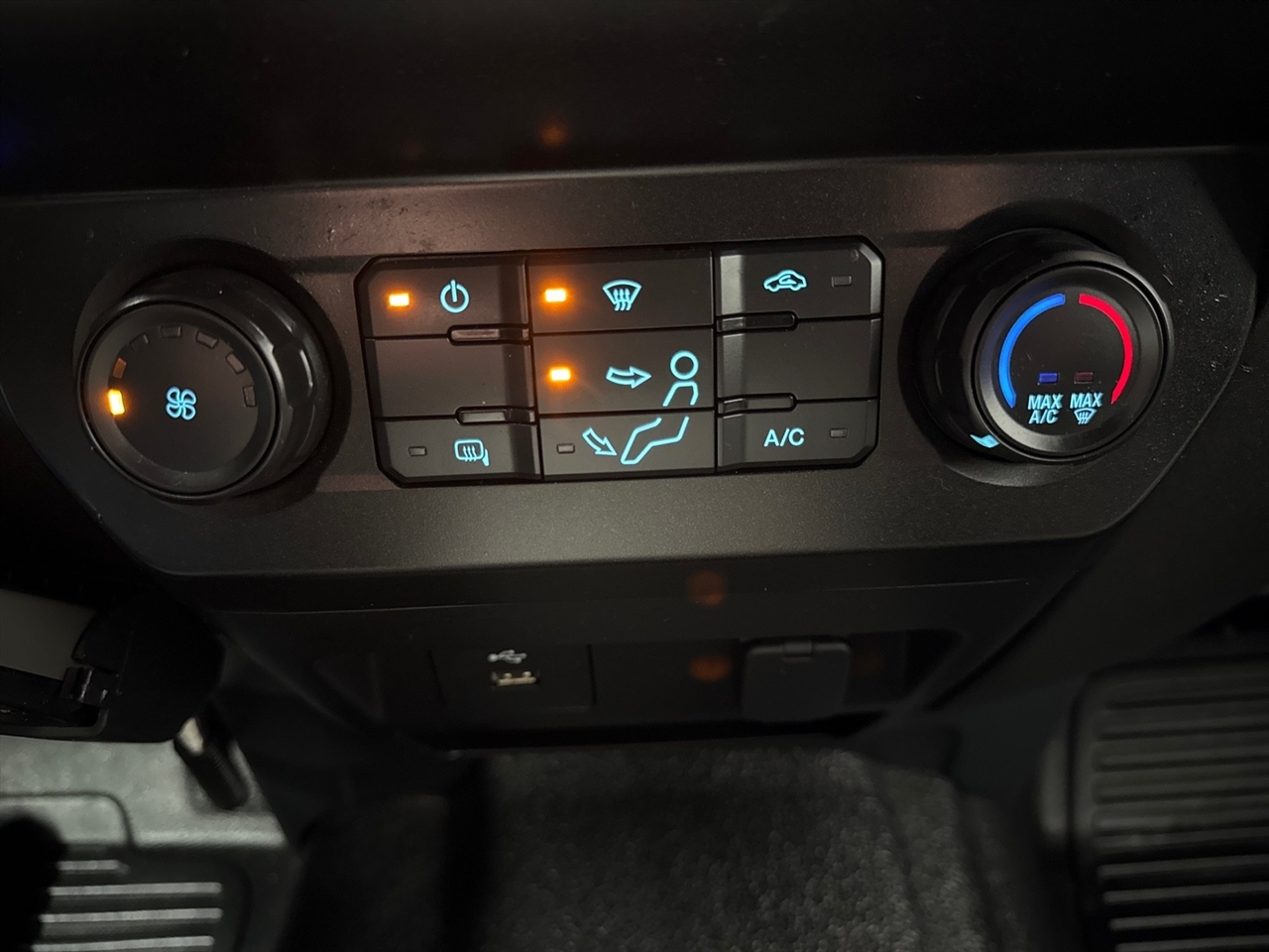 Ford F-550 Crew Cab DRW 4WD 2022