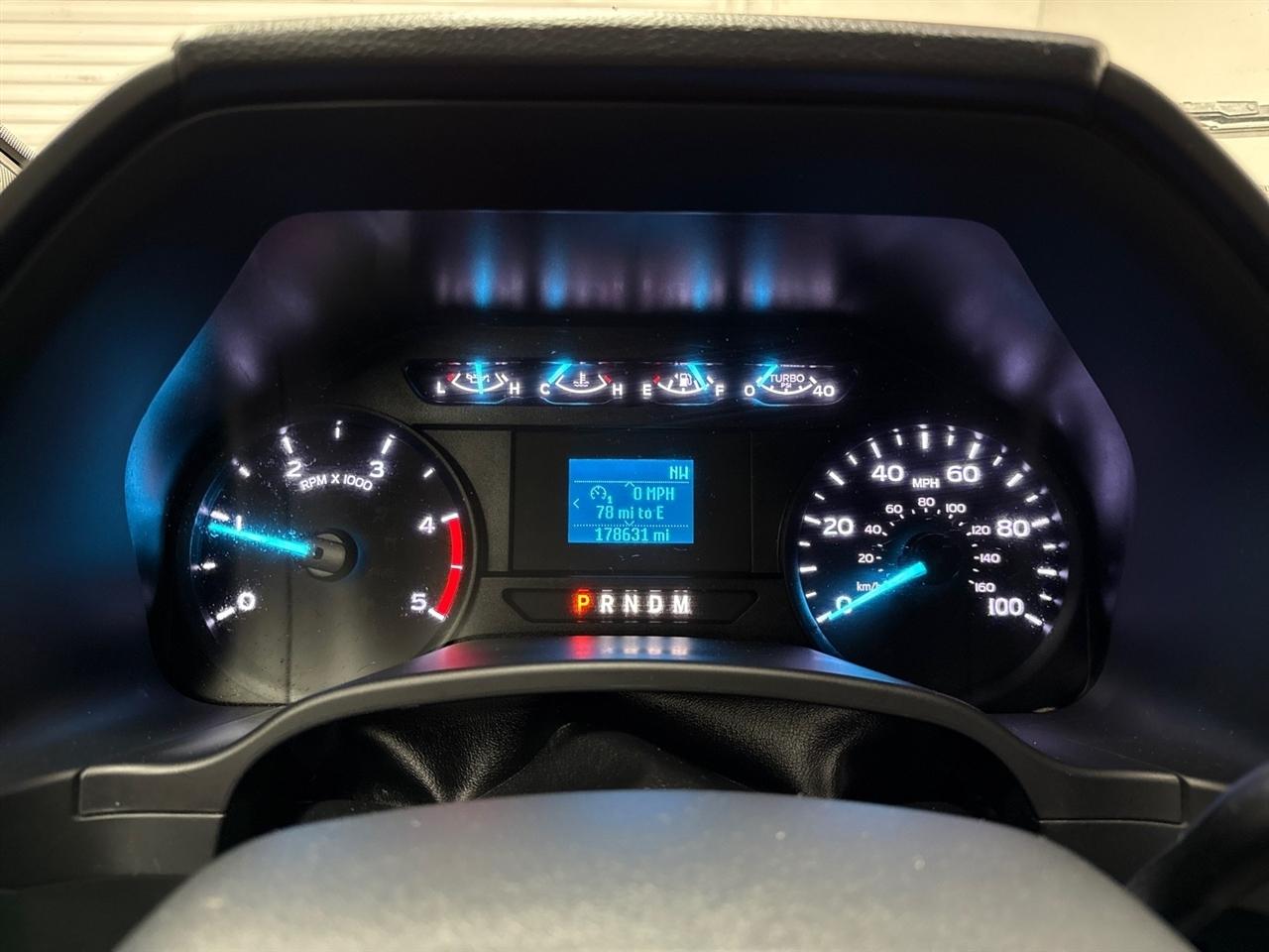 Ford F-550 Crew Cab DRW 4WD 2022