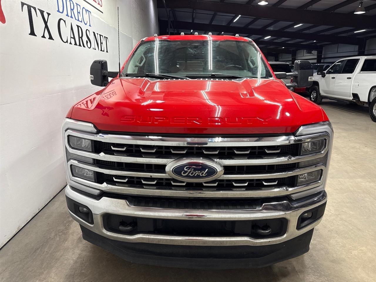 Ford F-350 SD Lariat Crew Cab Long Bed DRW 4WD 2024