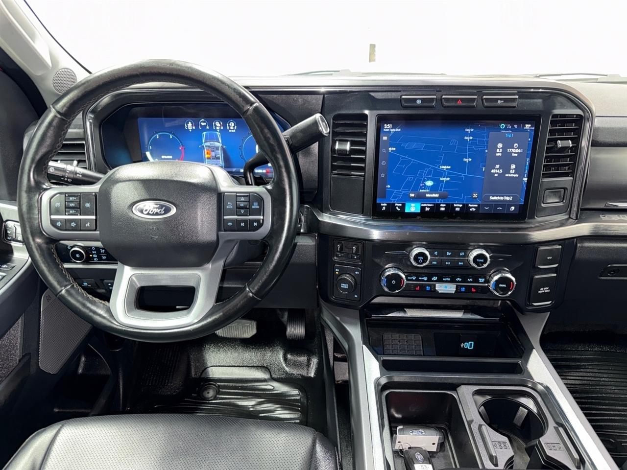 Ford F-350 SD Lariat Crew Cab Long Bed DRW 4WD 2024