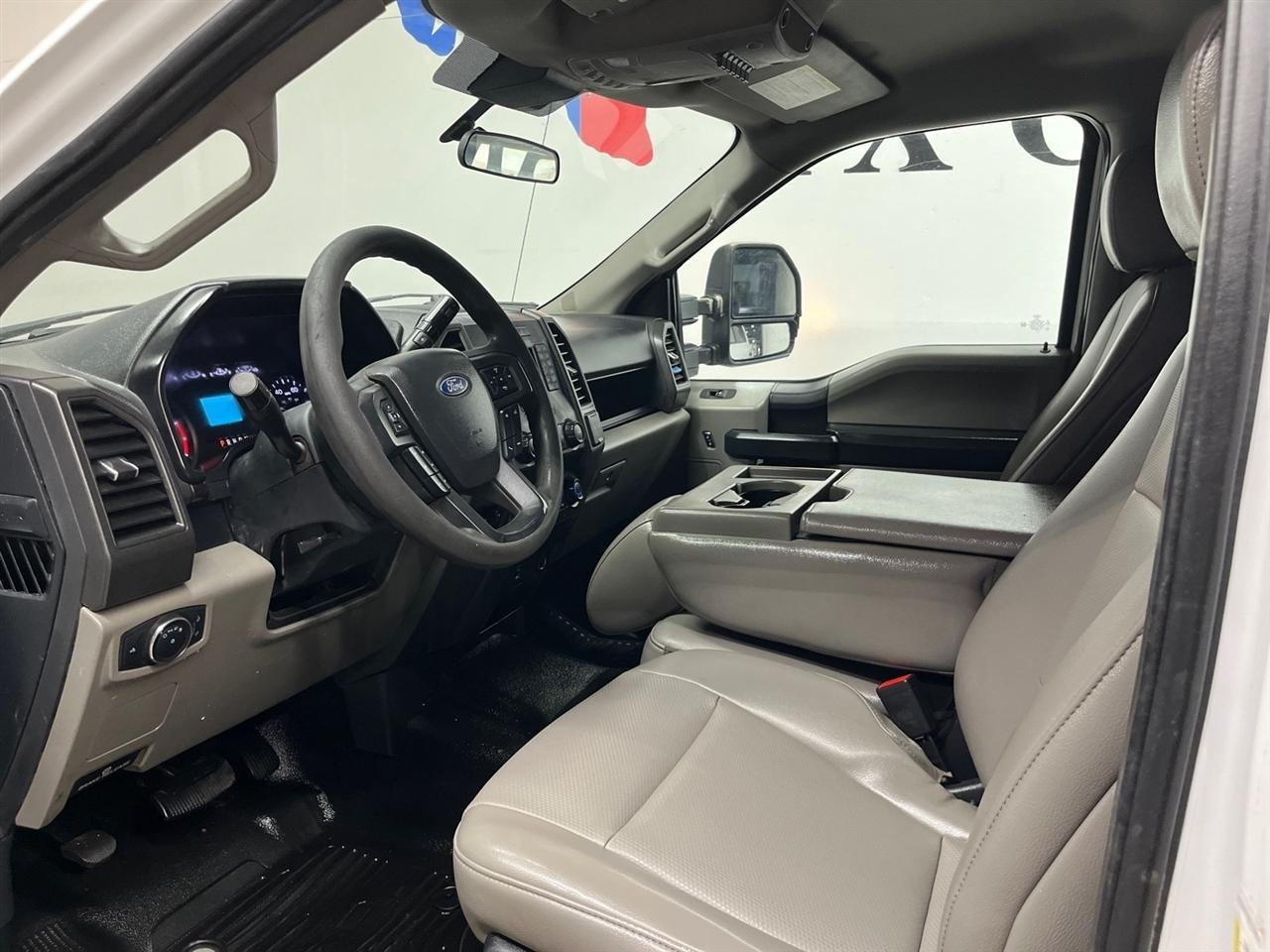 Ford F-250 SD King Ranch Crew Cab Long Bed 4WD 2022