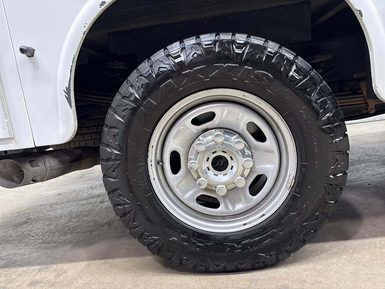 Ford F-250 SD XL Crew Cab 4WD 2022