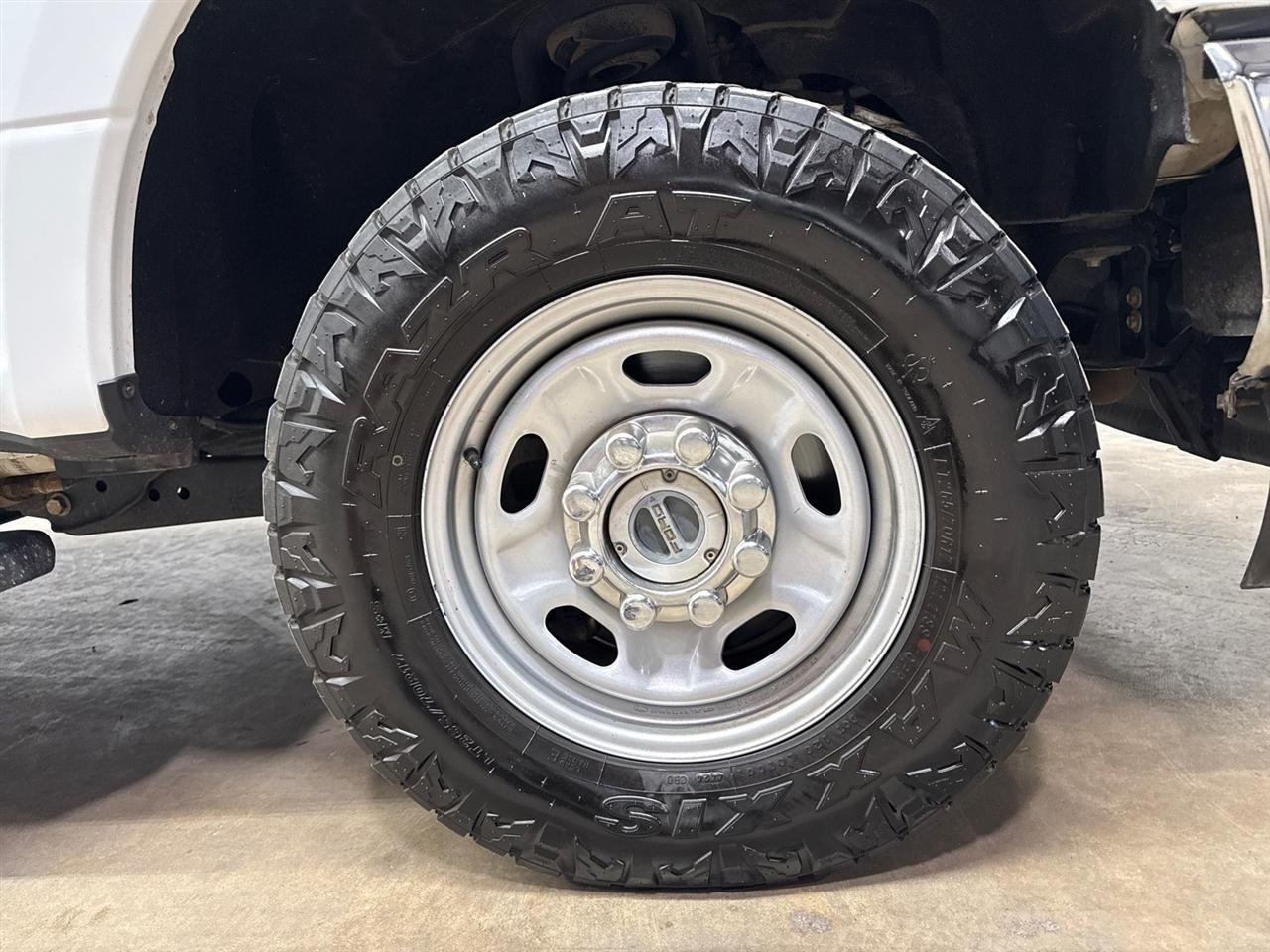 Ford F-250 SD XL Crew Cab 4WD 2022