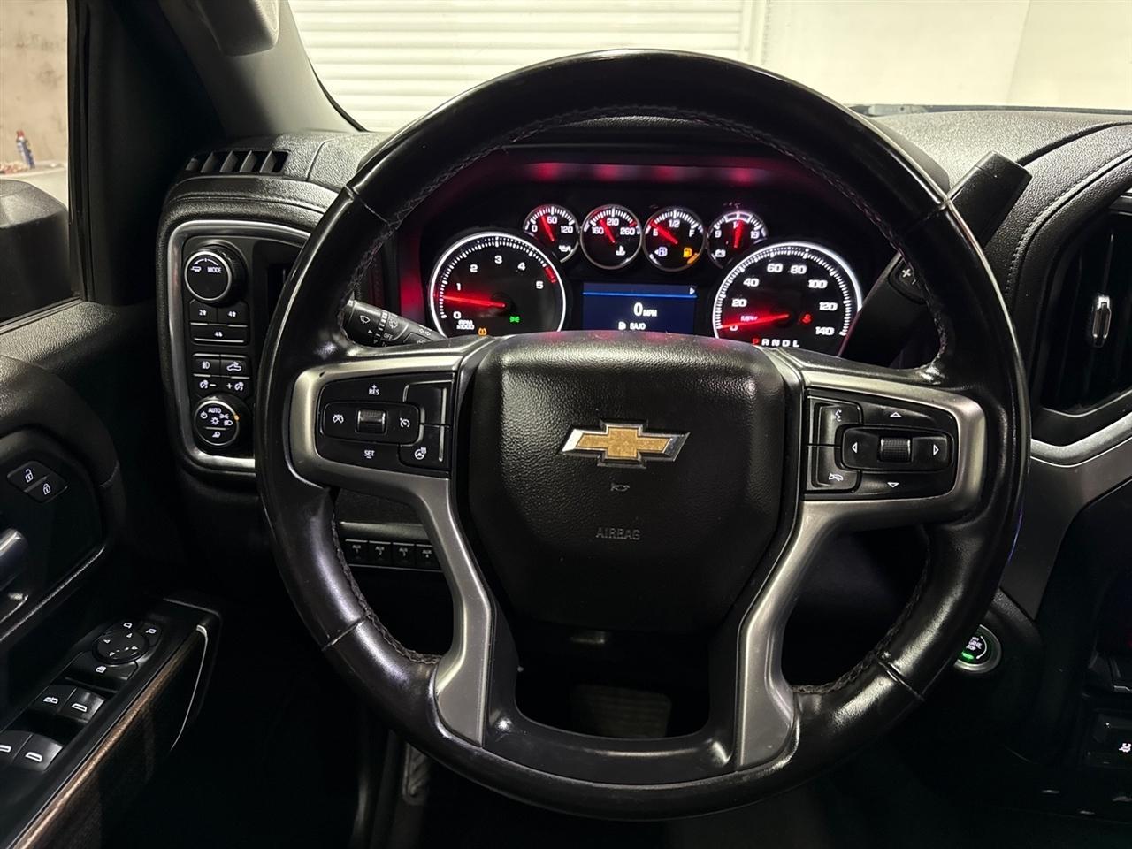 Chevrolet Silverado 3500HD LT Crew Cab 4WD 2023