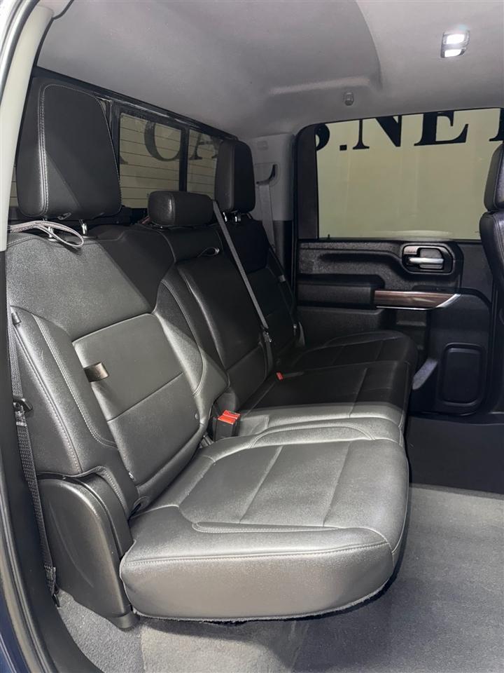 Chevrolet Silverado 3500HD LT Crew Cab 4WD 2023