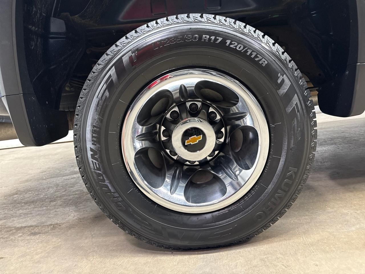 Chevrolet Silverado 3500HD LT Crew Cab 4WD 2023