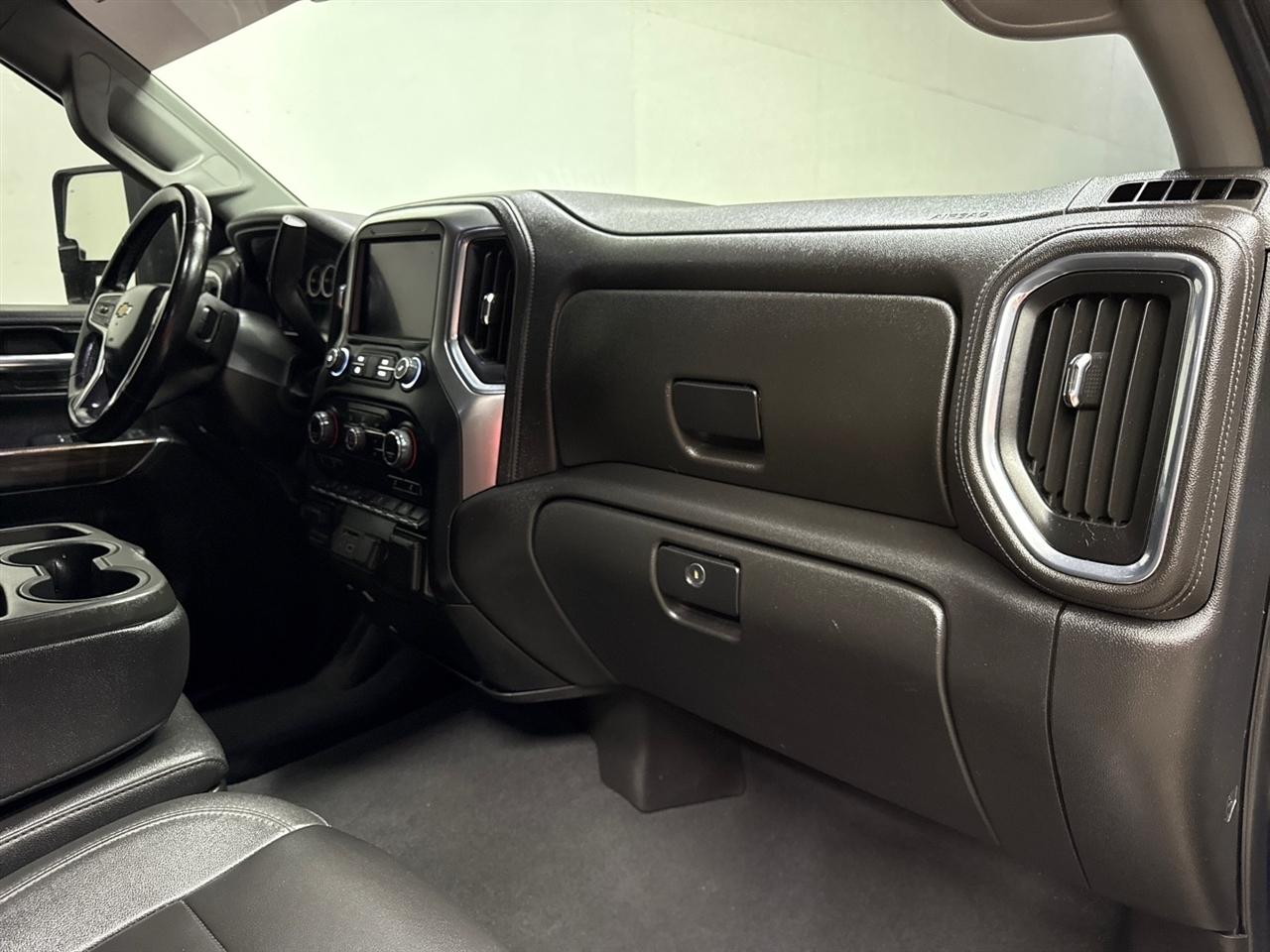Chevrolet Silverado 3500HD LT Crew Cab 4WD 2023