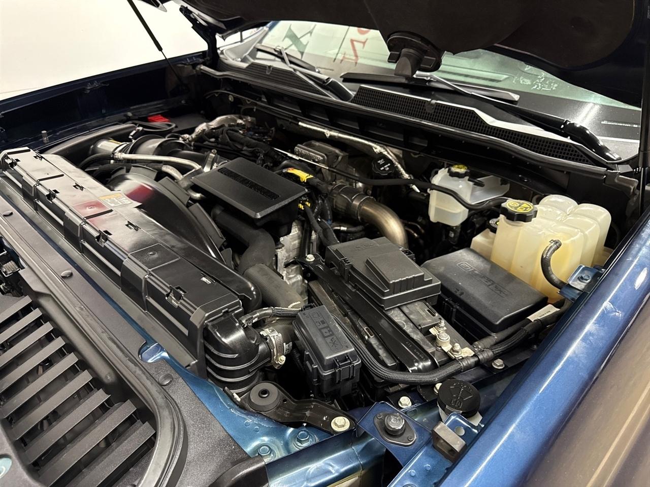 Chevrolet Silverado 3500HD LT Crew Cab 4WD 2023