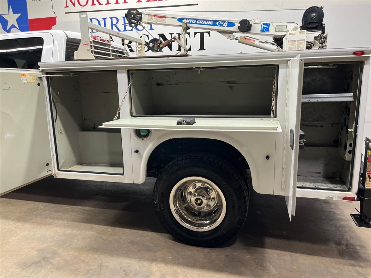 Chevrolet Silverado 3500HD Work Truck Crew Cab 4WD 2017