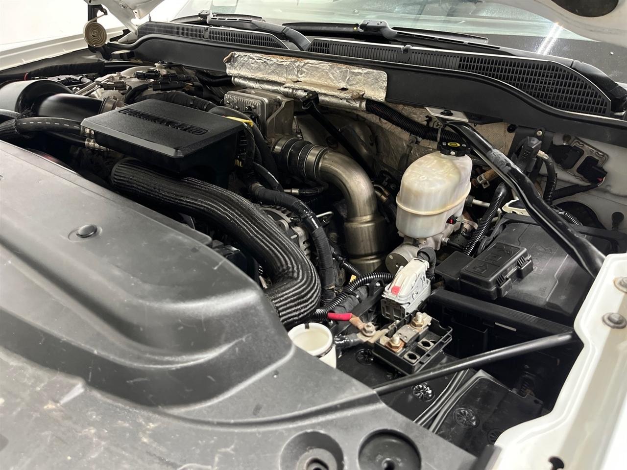 Chevrolet Silverado 3500HD Work Truck Crew Cab 4WD 2017