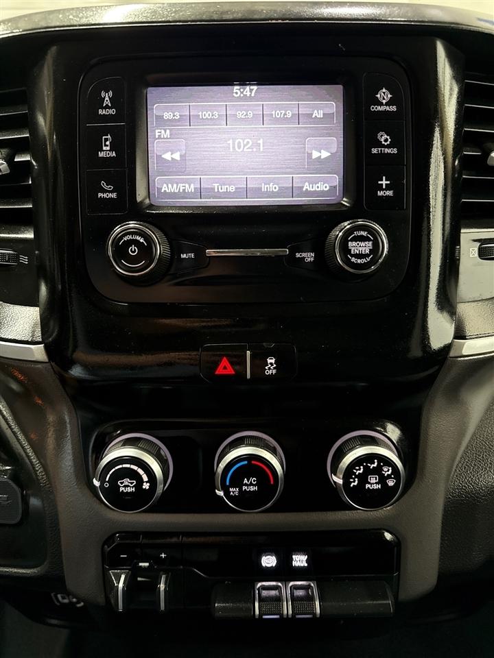 RAM 2500 Tradesman Crew Cab LWB 4WD 2020