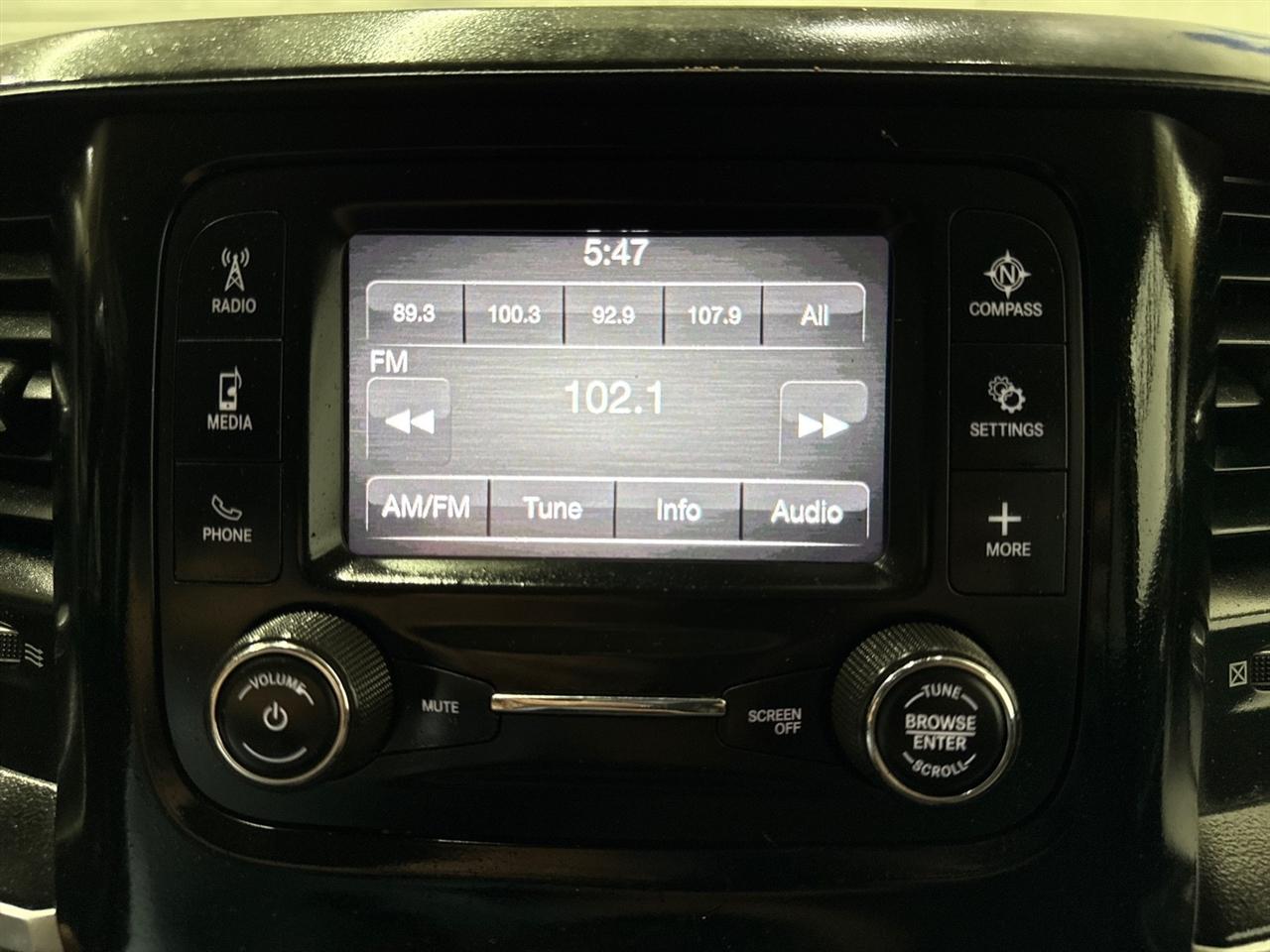 RAM 2500 Tradesman Crew Cab LWB 4WD 2020