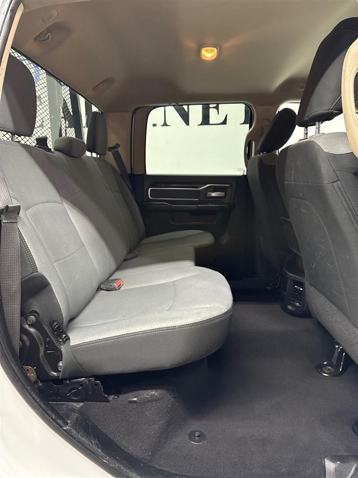 RAM 2500 Tradesman Crew Cab LWB 4WD 2020