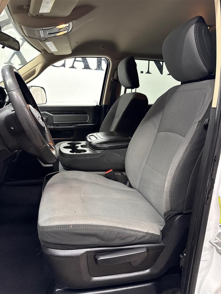 RAM 2500 Tradesman Crew Cab LWB 4WD 2020