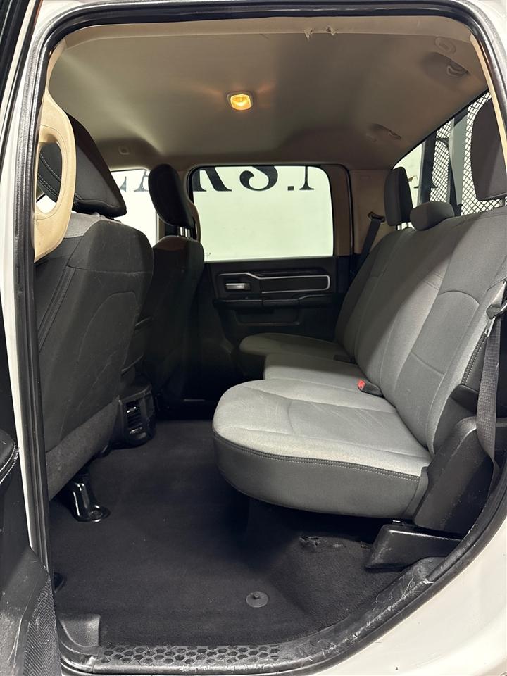 RAM 2500 Tradesman Crew Cab LWB 4WD 2020