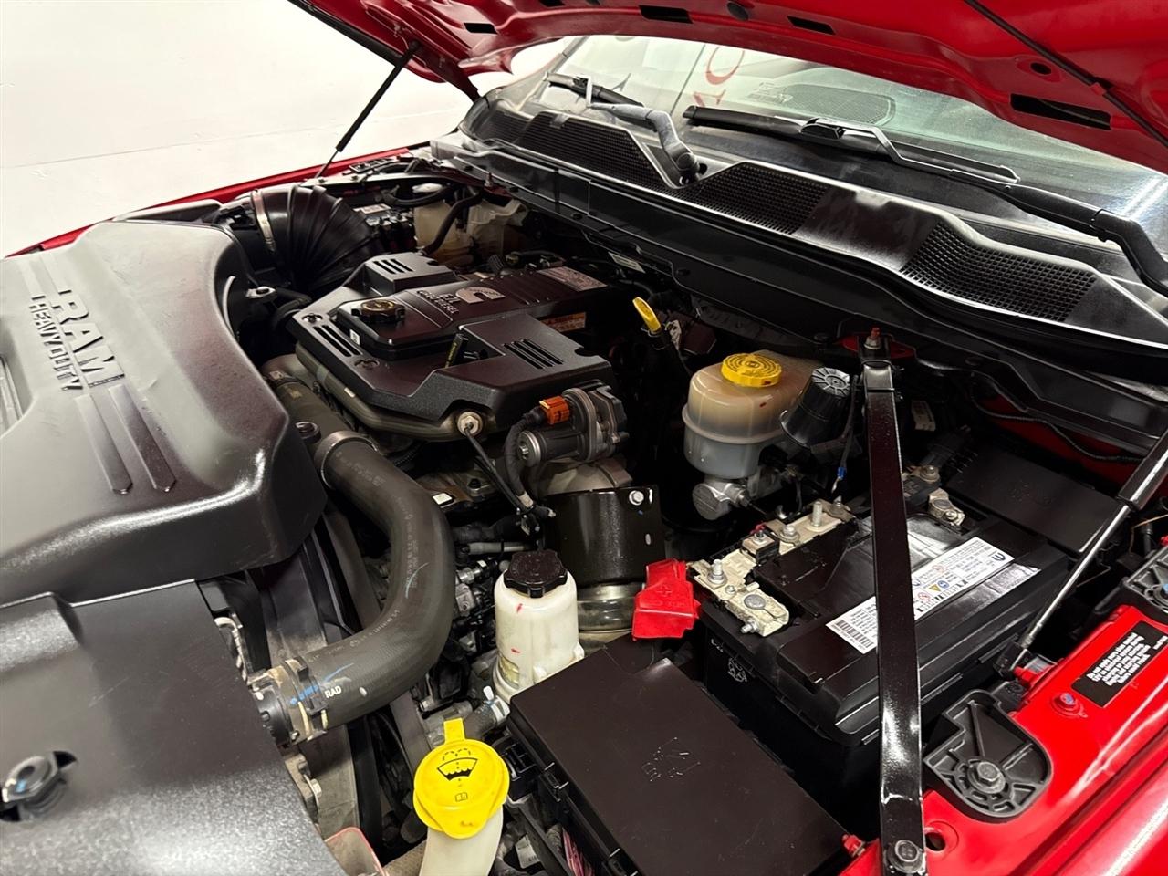 RAM 3500 Regular Cab 2WD SWB DRW 2020