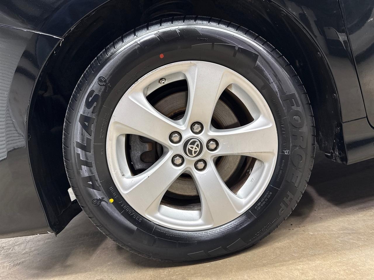 Toyota Sienna LE 7-Passenger Mobility Auto Access 2020