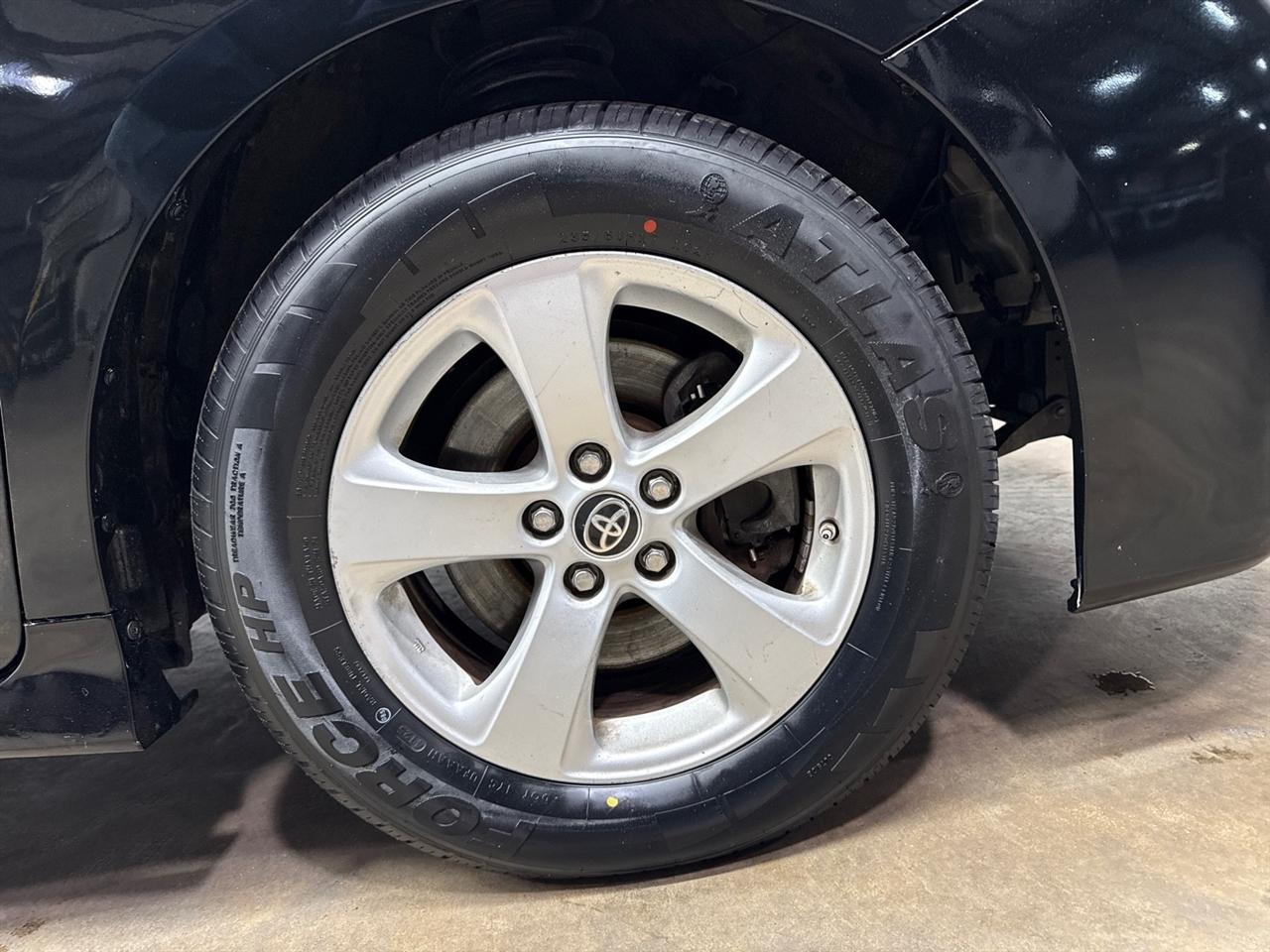 Toyota Sienna LE 7-Passenger Mobility Auto Access 2020