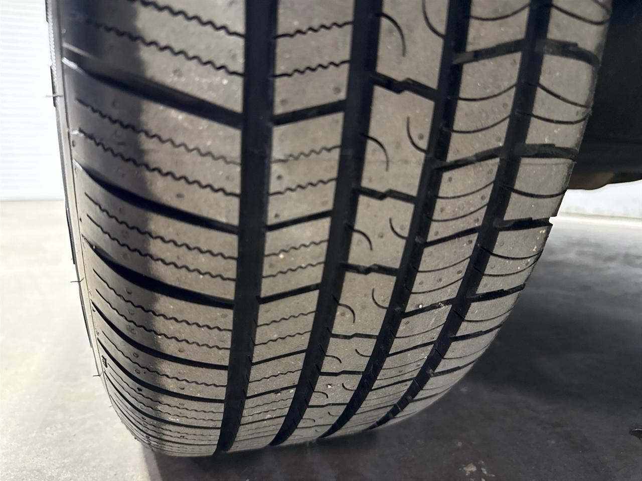 Toyota Sienna LE 7-Passenger Mobility Auto Access 2020