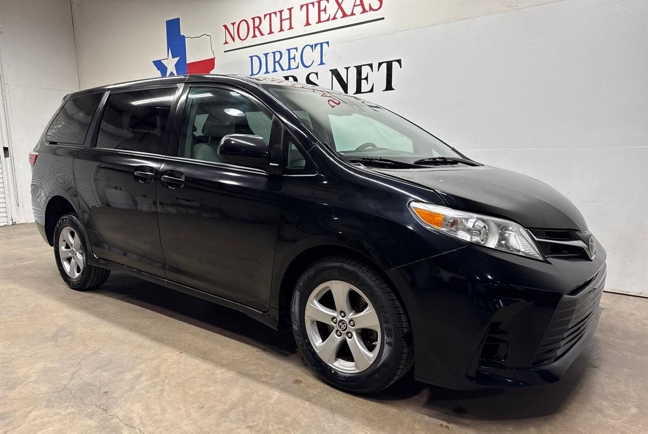 Toyota Sienna LE 7-Passenger Mobility Auto Access 2020