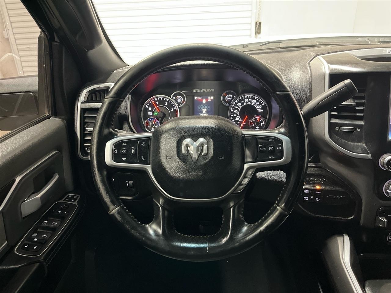 RAM 2500 Tradesman Crew Cab SWB 4WD 2023