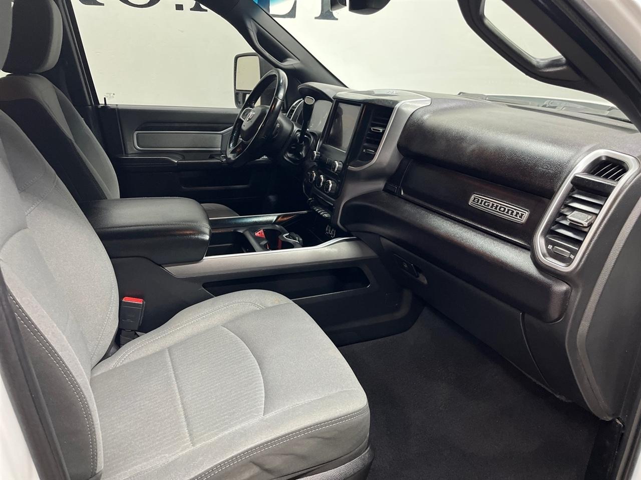 RAM 2500 Tradesman Crew Cab SWB 4WD 2023