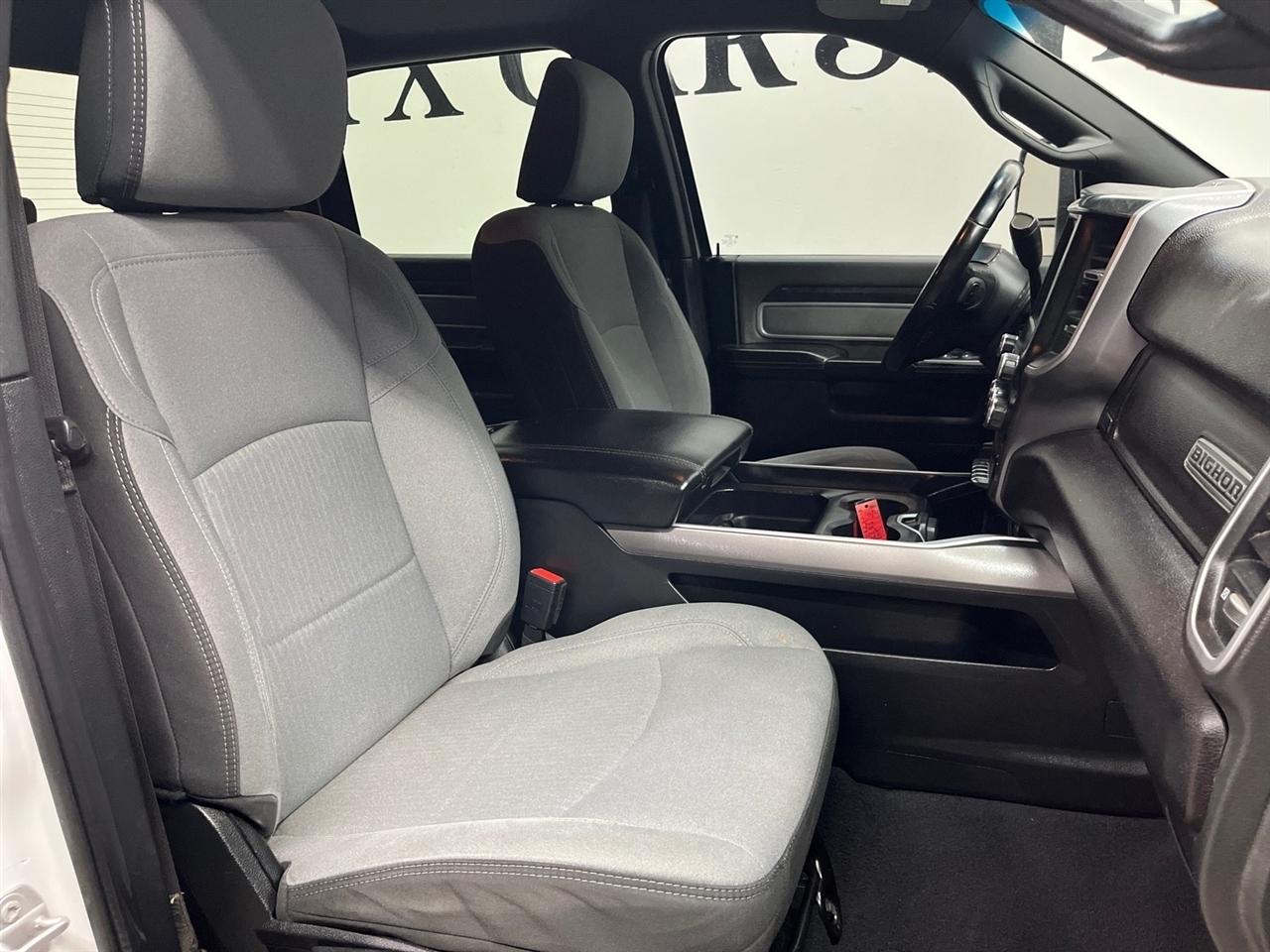 RAM 2500 Tradesman Crew Cab SWB 4WD 2023