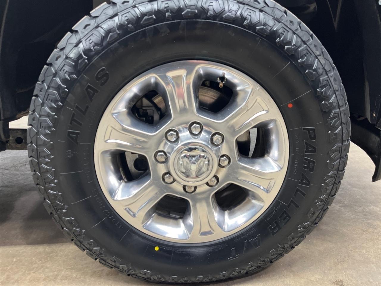 RAM 2500 Tradesman Crew Cab SWB 4WD 2023