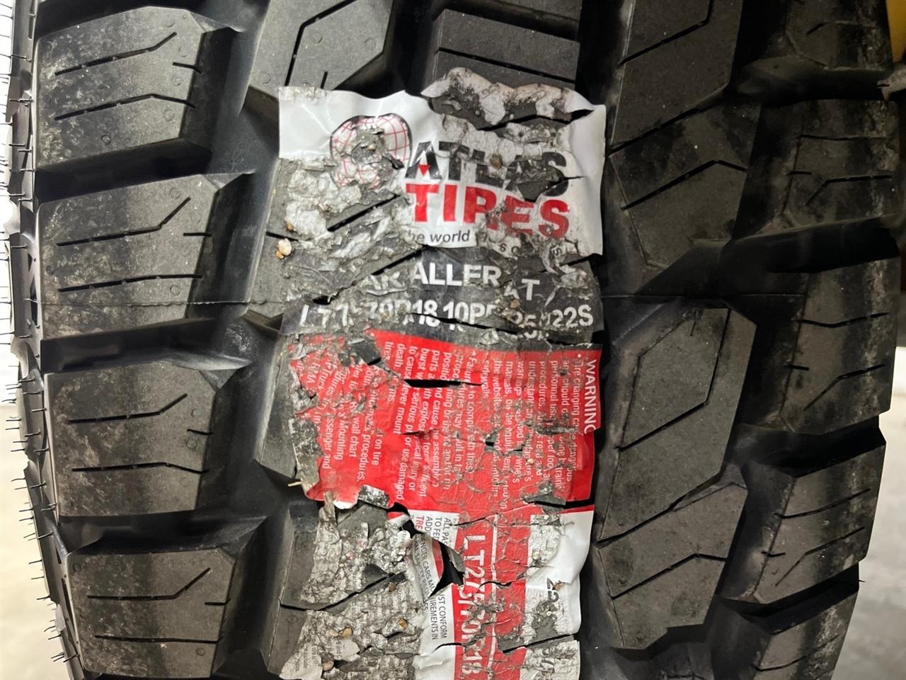 RAM 2500 Tradesman Crew Cab SWB 4WD 2023