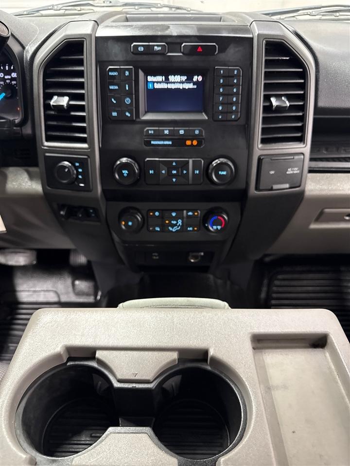 Ford F-350 SD King Ranch Crew Cab Long Bed DRW 4WD 2022