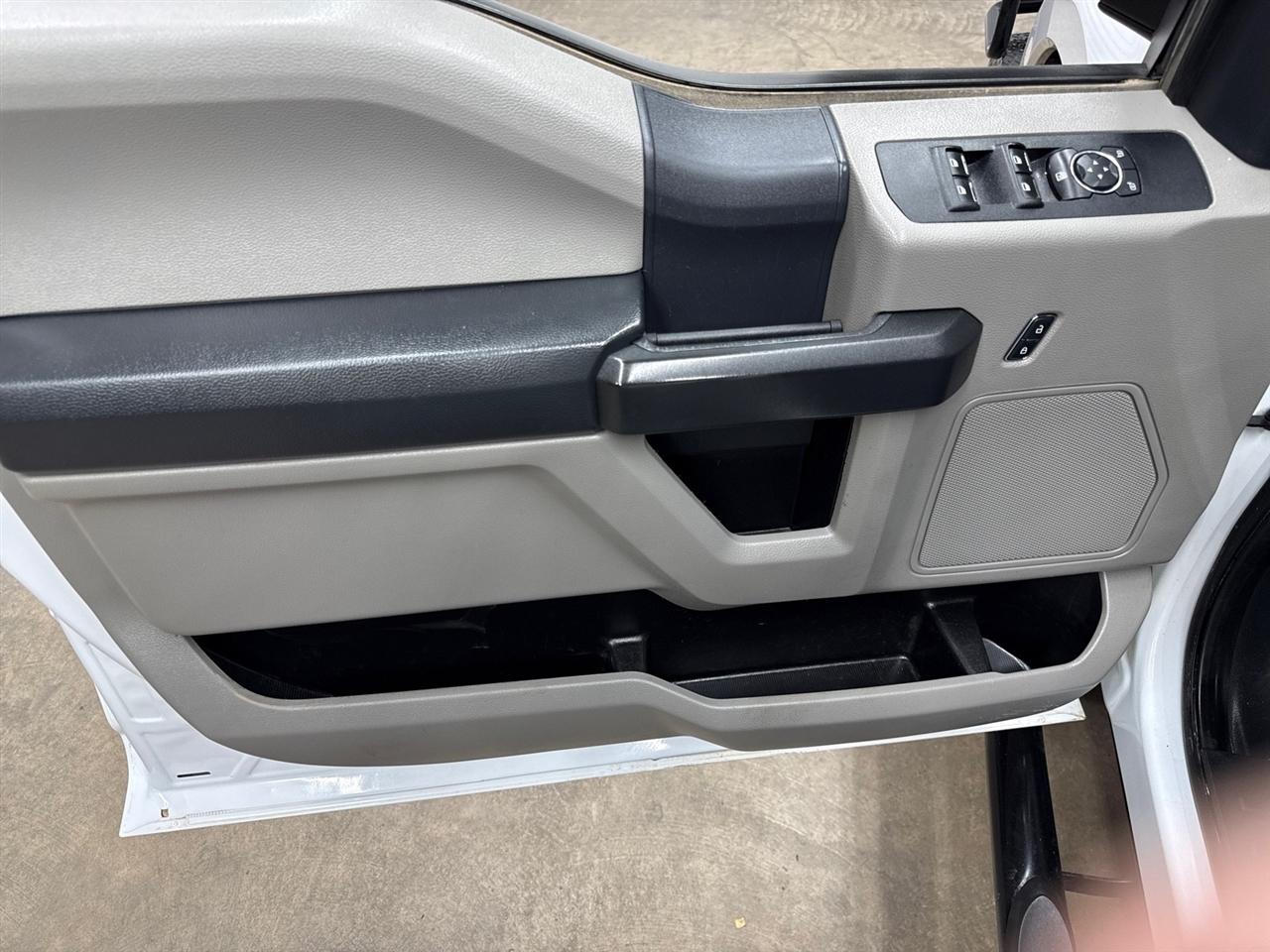 Ford F-350 SD King Ranch Crew Cab Long Bed DRW 4WD 2022